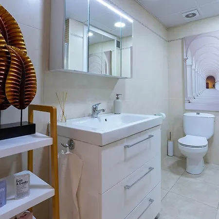 Апартаменты Coqueto Atico Junto A La Playa By Rent Me